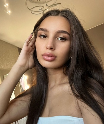 Ева